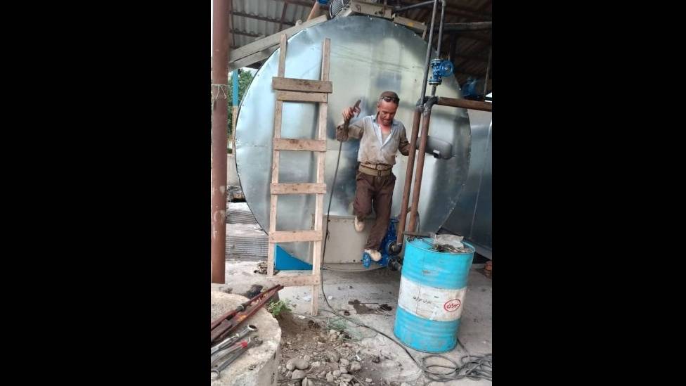 راه اندازی خط تولید ماشین آلات کارخانه آسفالت ایزوگام شن ماسه تیموری در ارومیه راه اندازی خط تولید ماشین آلات کارخانه آسفالت ایزوگام شن ماسه تیموری در ارومیه